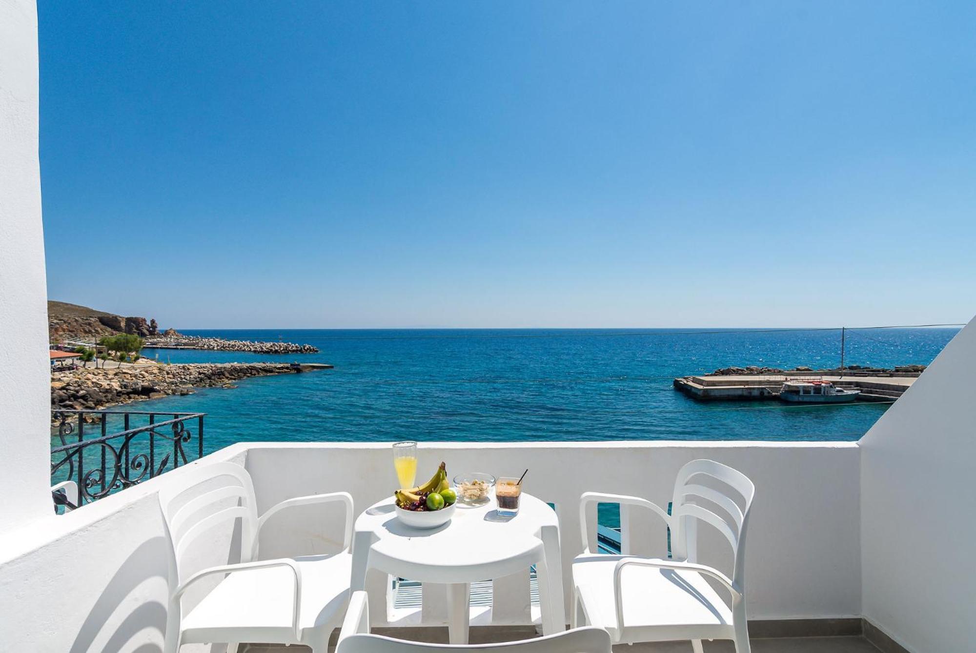 Апарт отель Livikon By The Sea Хора-Сфакион Экстерьер фото