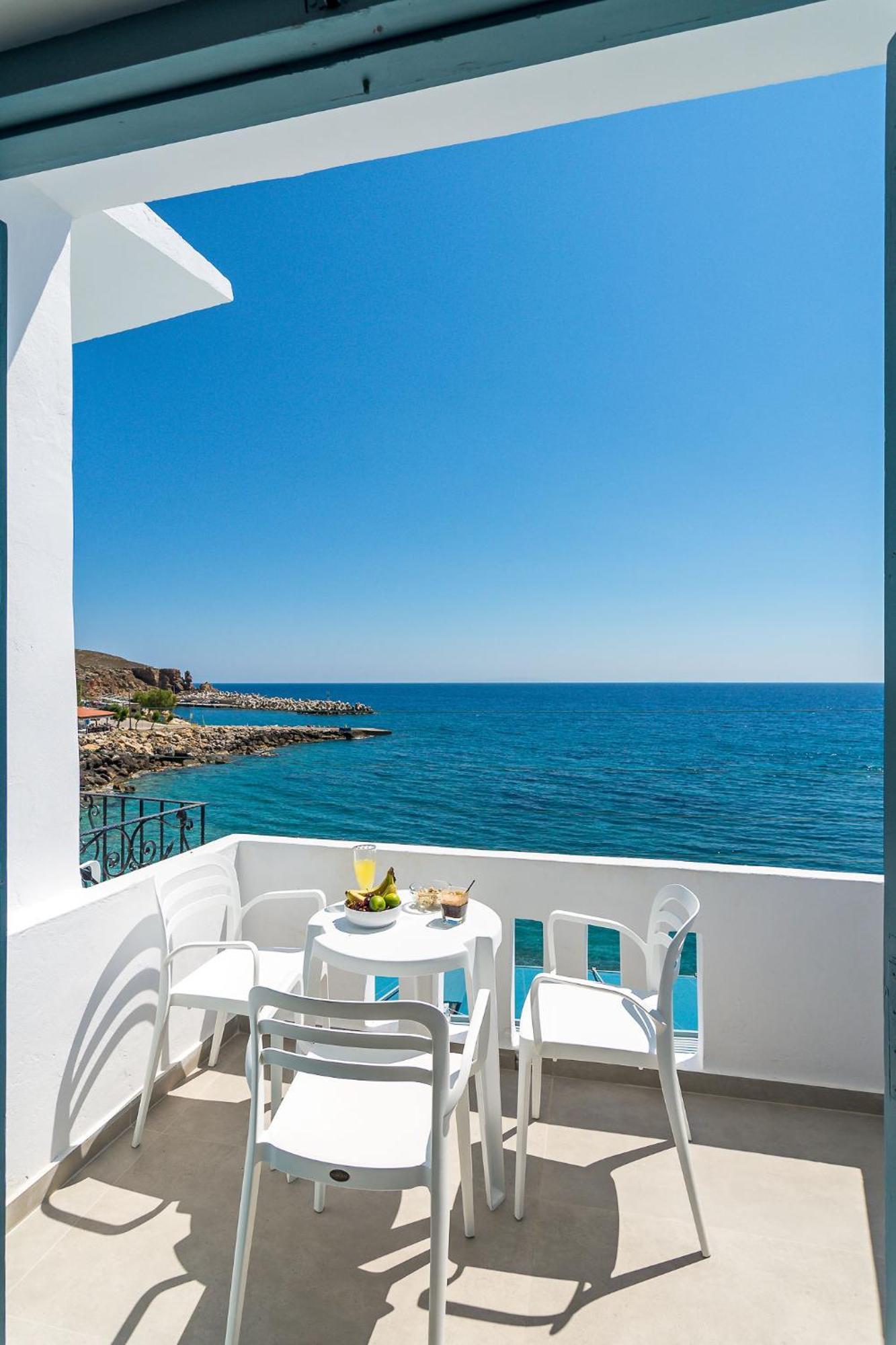 Апарт отель Livikon By The Sea Хора-Сфакион Экстерьер фото